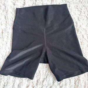 Beach Riot Ribbed Biker Shorts Black Small 5.5” Inseam High Rise Athleisure